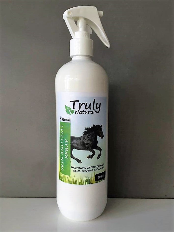 Wholesale Truly Natural Skin and Coat Spray contains coconut,  jojoba and argan oils 500ml - Truly Natural ointment